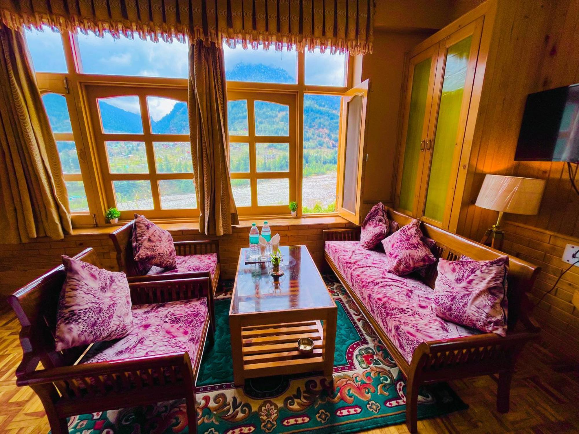 Hotel Hollywood Manali - Scenic River & Mountain View With Premium Rooms Esterno foto