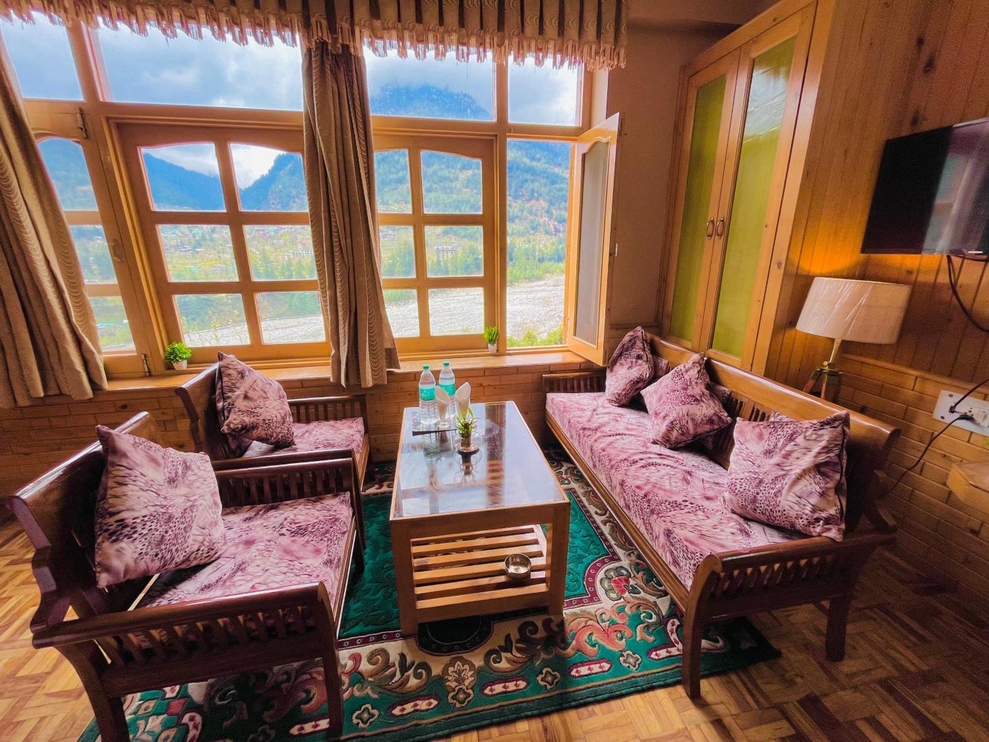 Hotel Hollywood Manali - Scenic River & Mountain View With Premium Rooms Esterno foto