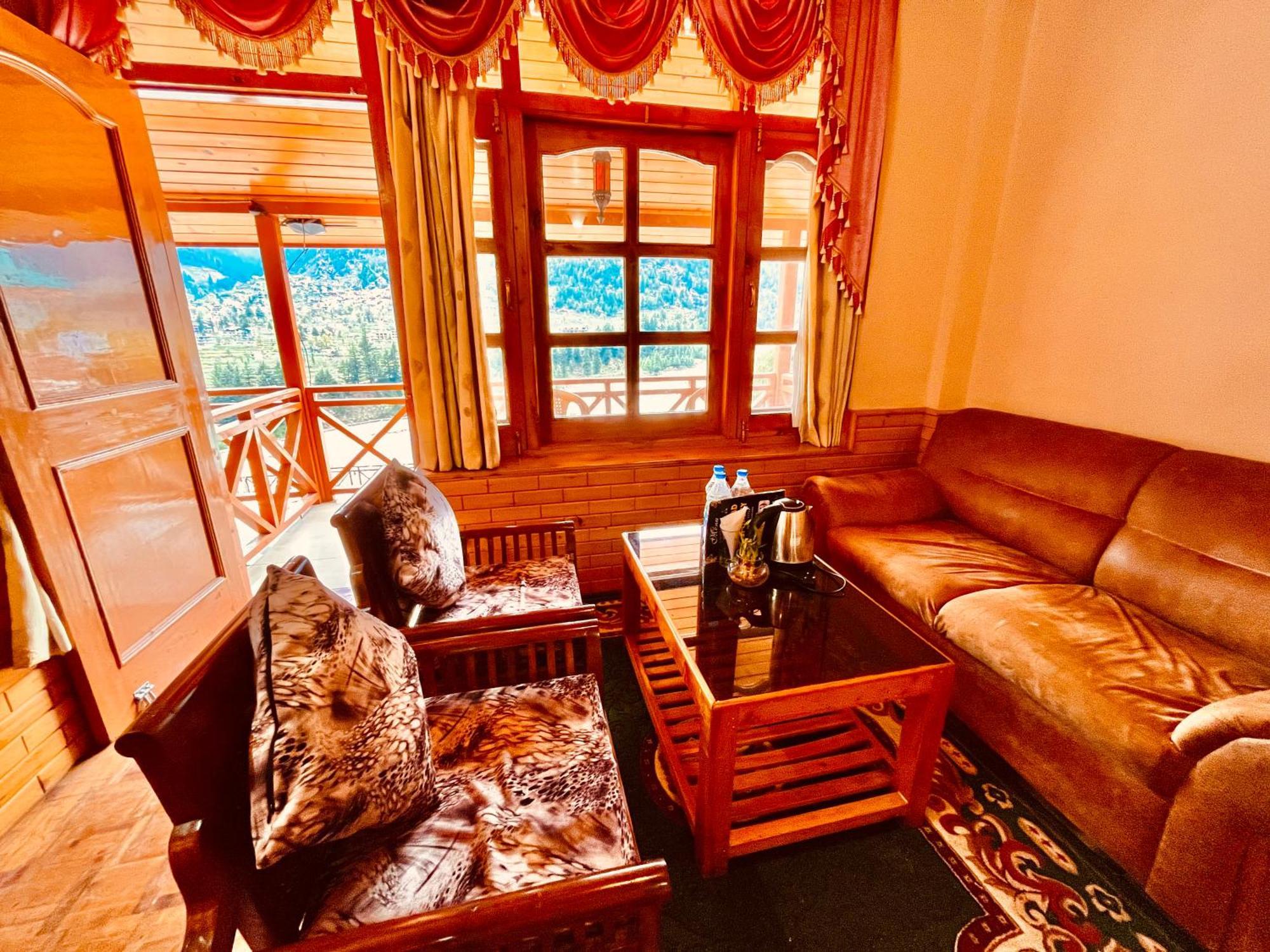 Hotel Hollywood Manali - Scenic River & Mountain View With Premium Rooms Esterno foto