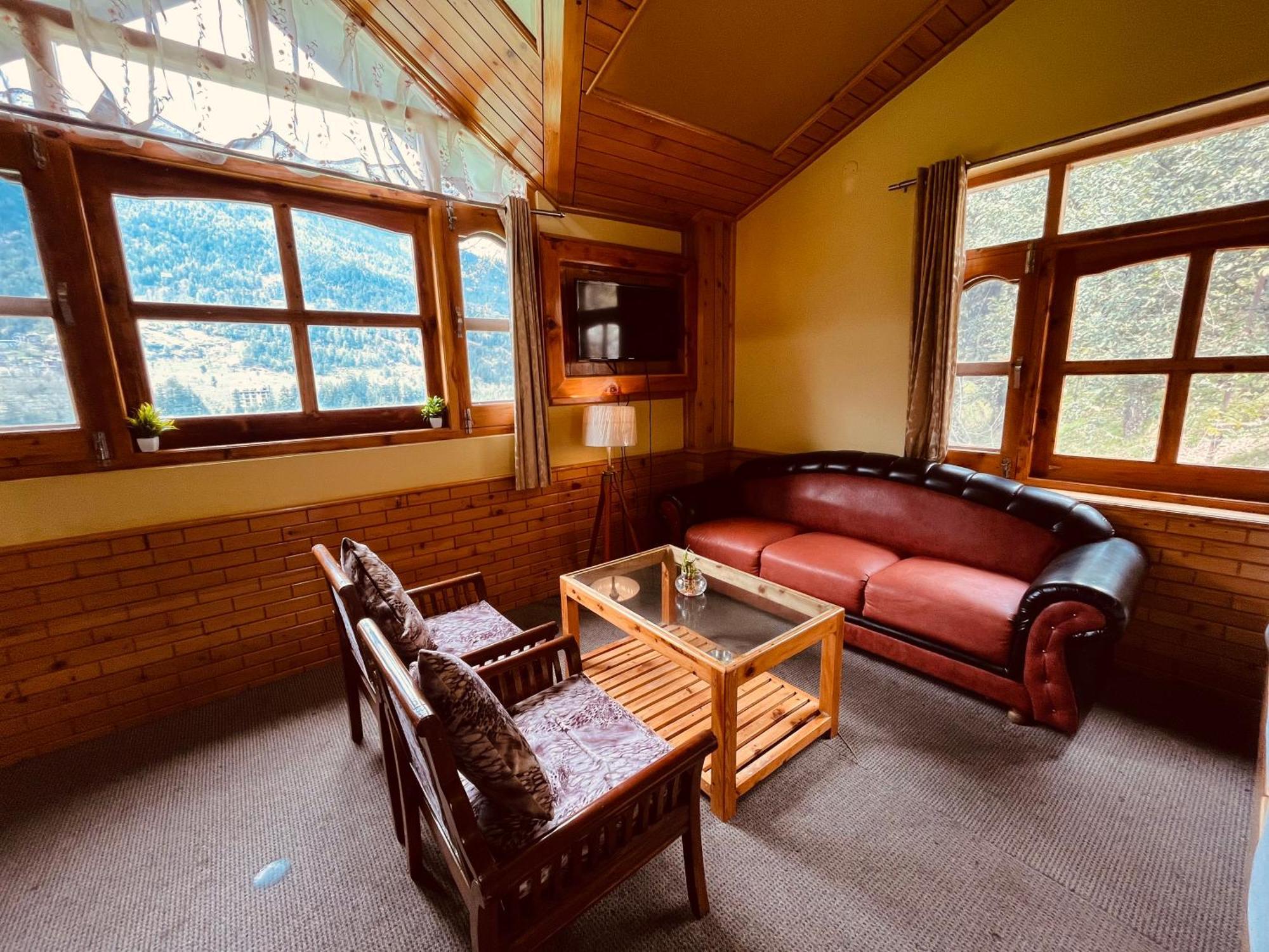 Hotel Hollywood Manali - Scenic River & Mountain View With Premium Rooms Esterno foto