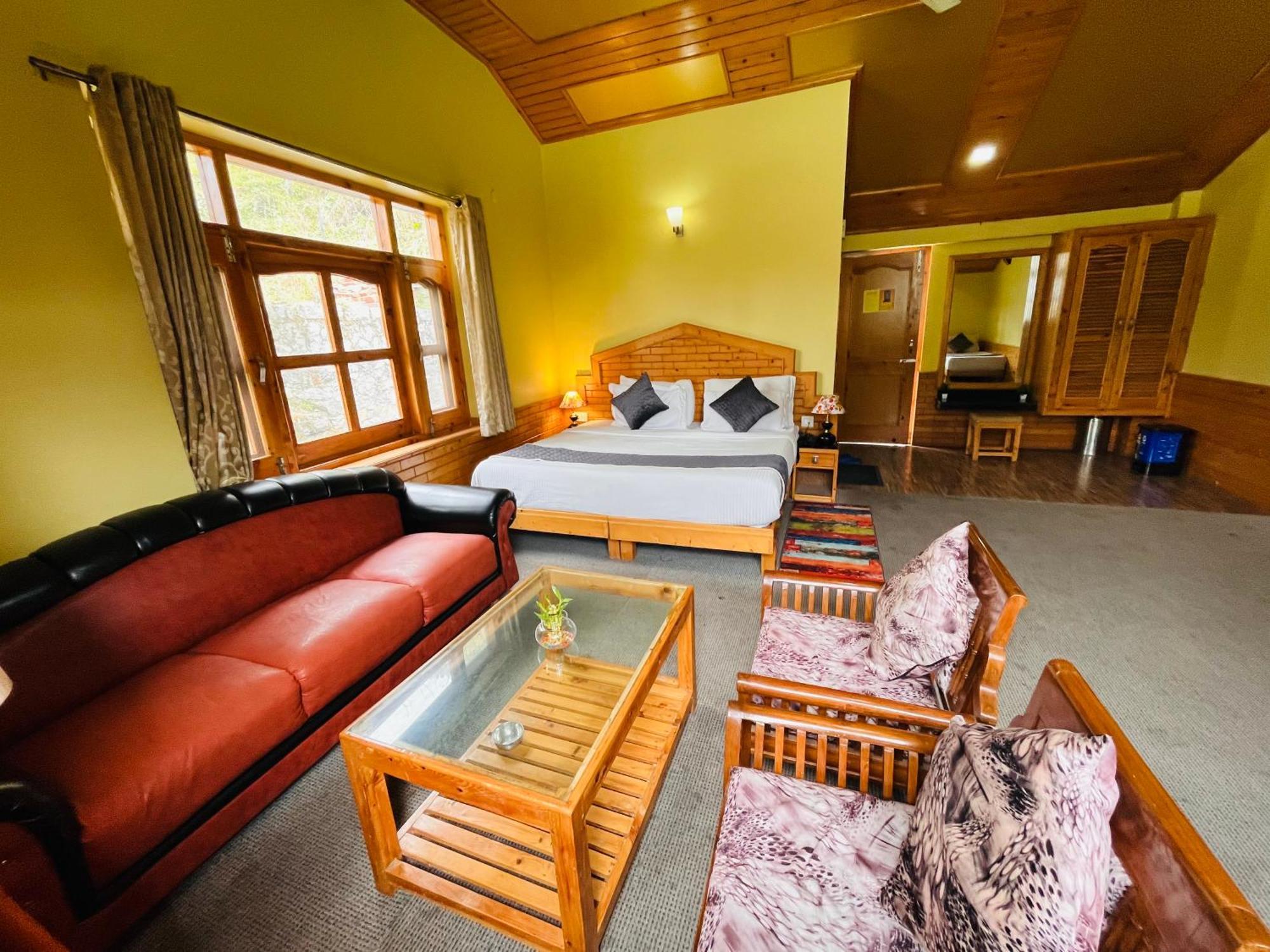 Hotel Hollywood Manali - Scenic River & Mountain View With Premium Rooms Esterno foto